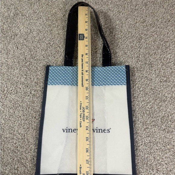 Gently used perfect condition vineyard vines reusable shopping bag tote lunch - Picture 5 of 5